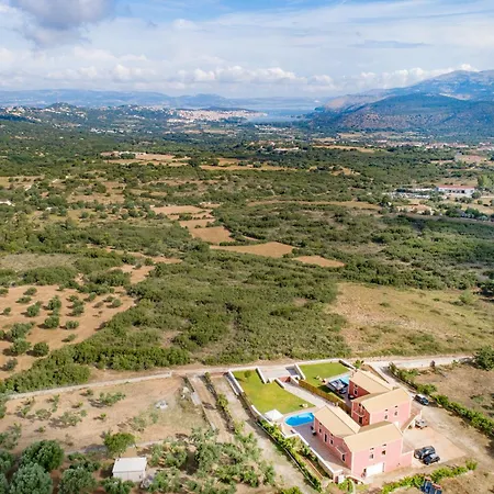 فيلة Levante Lakíthra